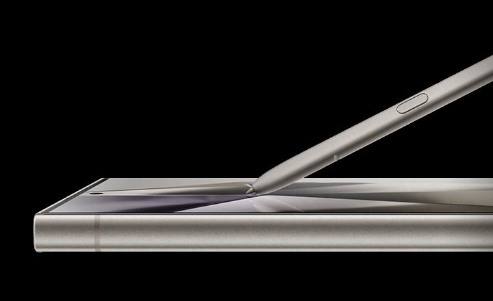 S Pen overs over the display of Galaxy S24 Ultra.